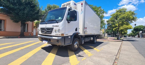 Mercedes Acelo 815