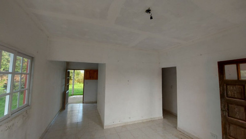 Casa En Venta En Carmen De Areco