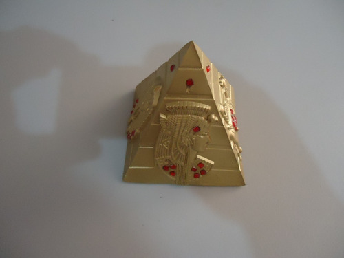 Pirámide Egipto De Oro Figura Decorativa Lujo
