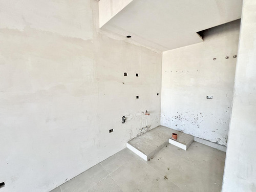 Moderno Departamento En Villa Urquiza En Primer Piso