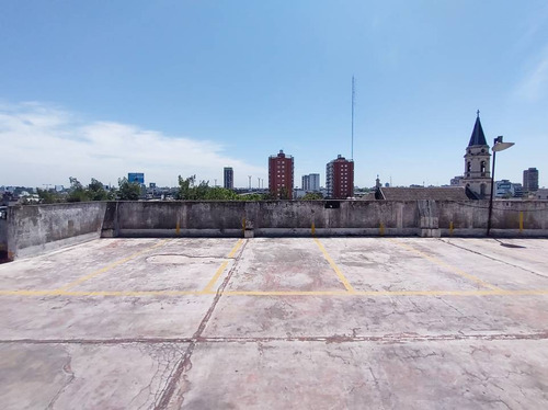 Imagen 1 de 10 de Venta De Cochera En Liniers