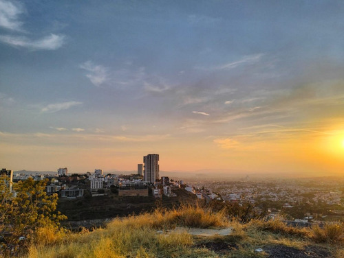 Venta De Terreno Con Vista Espectacular En Mirador Del Campa