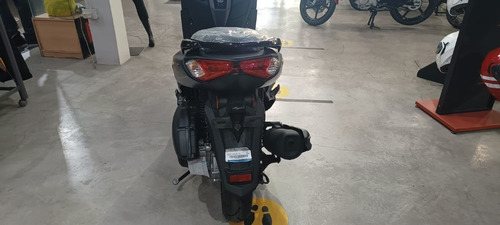 Imagen 10 de 11 de Nmax 155 Connected 2021 0km Negra