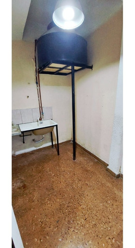 Imagen 9 de 14 de Venta. Local Comercial. Zona Haedo. Consulte !!!