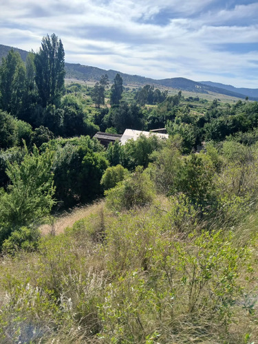 Campo Con Dos Casas,  San Nicolás