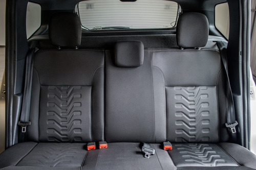 Imagen 4 de 15 de Renault Duster 2017 1.6 Ph2 4x2 Privilege Ab493 Lum