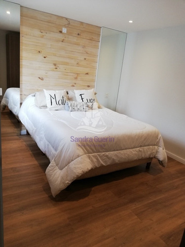 Casa En Venta Jardines De Córdoba Punta Del Este- Ref: 30375