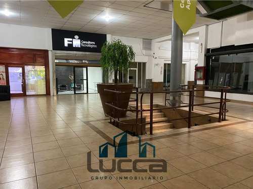 Imagen 9 de 11 de Local Comercial En Renta Lazaro Cardenas