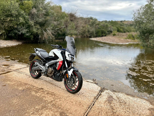 Bajaj Dominar D400