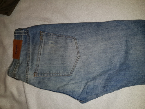 Bowen Jeans Con Roturas Localisadas