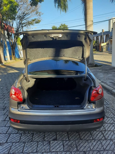 Imagem 8 de 9 de Peugeot 207 Passion 2011 1.4 Xr 10 Anos Flex 4p