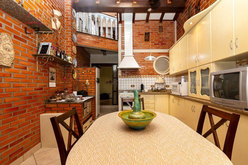 Imagem 19 de 30 de Casa Com 3 Dormitórios À Venda, 200 M² Por R$ 950.000,00 - Santa Felicidade - Curitiba/pr - Ca0186