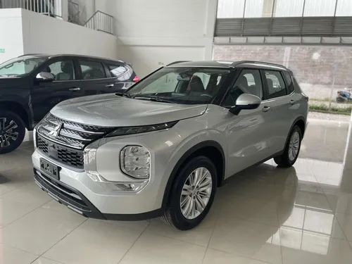 Mitsubishi All New Outlander 4x2 2.5l At.