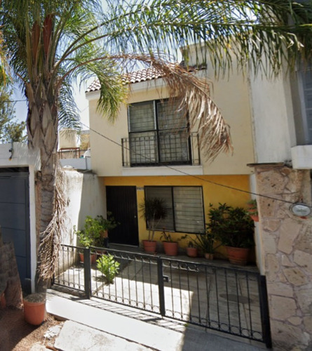 Casa En Venta, Remate Hipotecario, Col. Huentitlan El Bajo, Guadalajara , Jalisco. Laab2