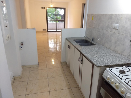 Departamento Alquiler Un Dormitorio, Balcón, Nueva Córdoba