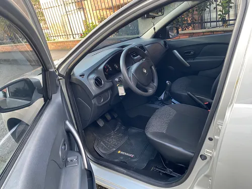 Renault Logan 1.6 Life