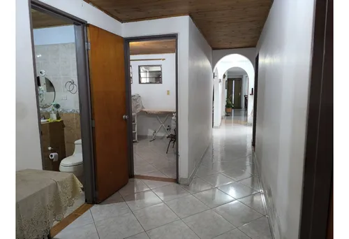 Venta Casa De 256 Mts2 En El Lido, Sur De Cali.12921-2