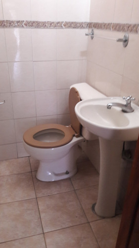 Imagem 14 de 14 de Casa - Sobrado- 2 Dorm 1 Vaga 2 Banheiros Churrasqueira