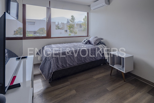 Mediterránea En Condominio En Los Trapenses