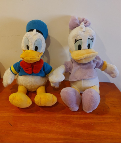 Peluche Pato Donald 