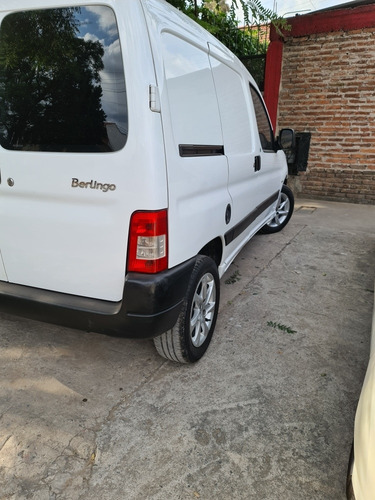 Citroën Berlingo 1.6 Bussines Hdi 92cv Am54 2017