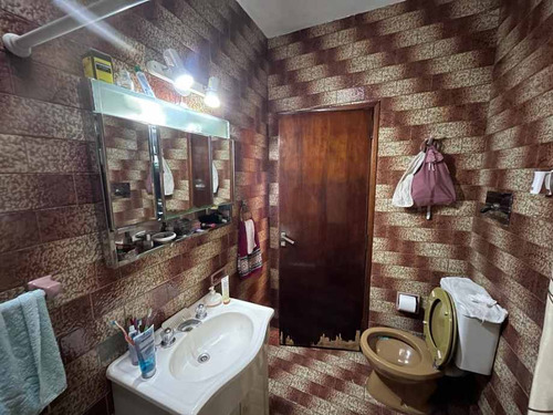 Casa En Venta En Lanus Este
