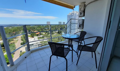 Departamento De 3 Dormitorios En Piso Alto Con Excelente Vista 