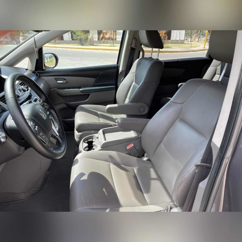 Imagen 11 de 15 de Honda Odyssey 2015 3.5 Exl V6 At