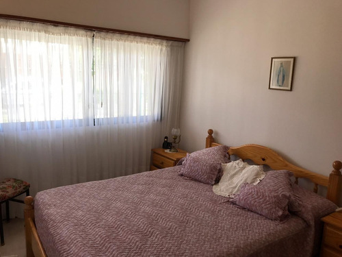 Imagen 4 de 11 de Casa - La Lucila Del Mar - Con Jardin