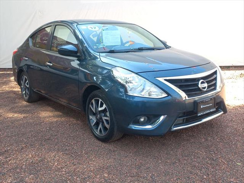 Nissan Versa 1.6 Exclusive Navi At