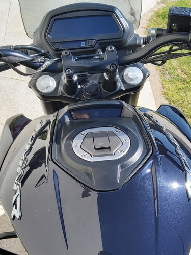 Imagen 9 de 16 de Bajaj Dominar D400