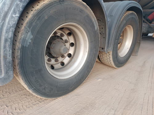 Imagem 9 de 14 de Scania R440 6x4 2013