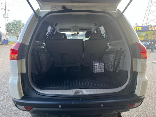 Imagen 12 de 16 de Mitsubishi Montero