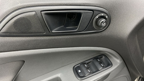 Imagen 22 de 25 de Ford Ecosport 2015 Se Automatica 2.0