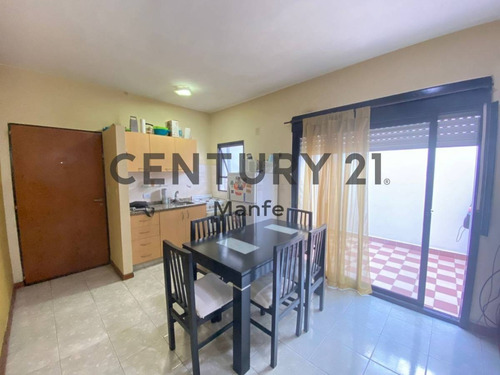 Imagen 7 de 30 de Venta Departamento Pb 2 Ambientes Con Patio - Villa Luro