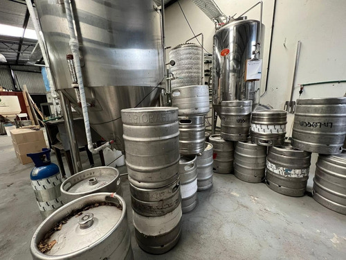 Imagen 4 de 19 de Fondo De Comercio De Maquinarias De Cerveza
