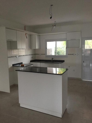 Imagen 11 de 17 de Casa A Estrenar En Riestra , 25 De Mayo! Impecable