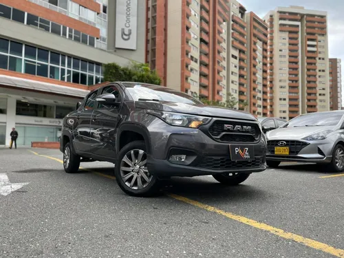 RAM 700 1.4 Big Horn Dc
