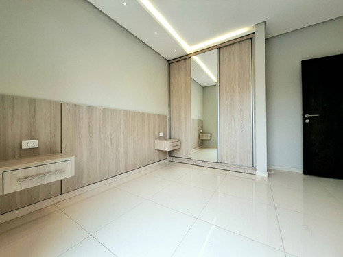 Vendo Dúplex A Estrenar En El Barrio Santa María De Encarnación: 3 Habitaciones Y 3 Baños