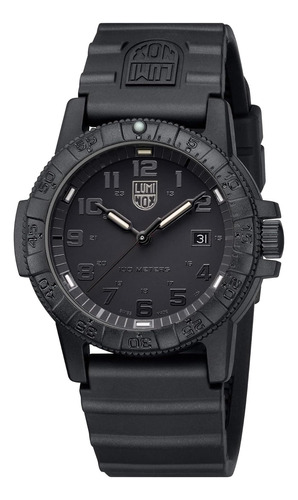 Reloj Luminox Con Parte Trasera De Piel Sea Turtle Giant 032