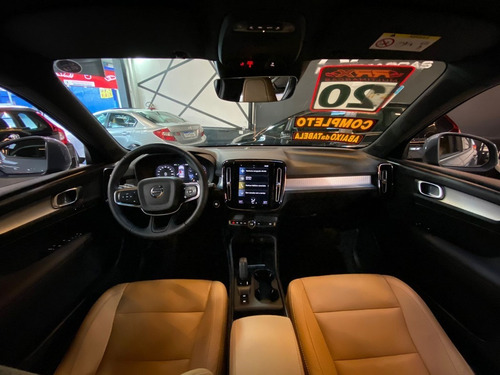 Imagem 12 de 15 de Volvo Xc40 Momentum 2.0 T5 Awd Câmbio Automático Suv 2020