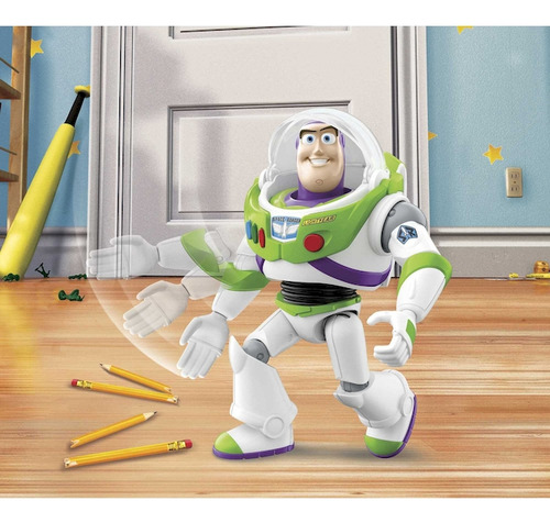 Figura De Accion Buzz Lightyear Karate Chop 30cm
