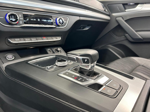 Audi Q5 2.0 L T Select Dsg