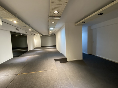 Edificio En Venta Peatonal Sarandí - Ciudad Vieja