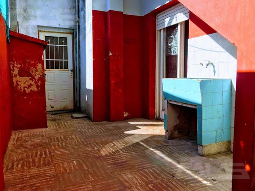 Imagen 7 de 8 de Casa De 3 Ambientes Tipo Ph En Planta Baja Con Cochera Para 3 Autos