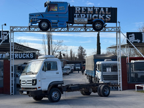 Volkswagen 8150 Camión Chasis Año 2015 Rentaltrucks Vial