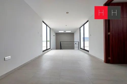Casa En Venta En Lomas De Angelopolis