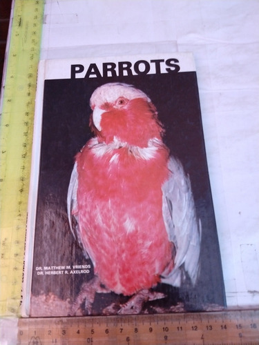 Vriends Axelrod Parrots Tfh Publications