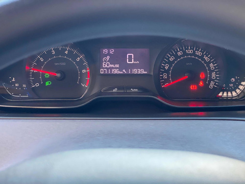 Peugeot 208 1.6 Allure 2017