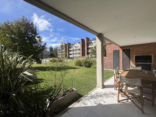 Departamento En Alquiler En Condominio Tortugas Ii Garin, Panamericana Ramal Pilar